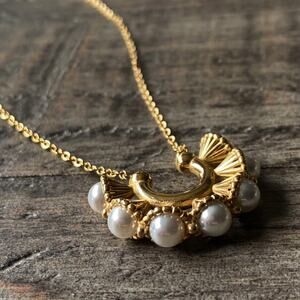 NEW Hidden Pearl Layering Necklace